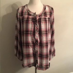 Gorgeous plaid button down